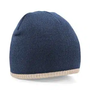 Two-tone pull-on beanie