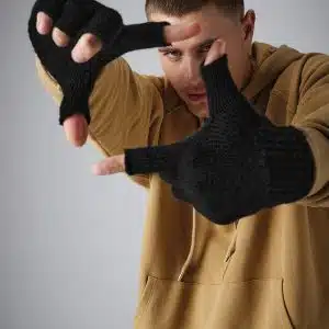 Fingerless gloves