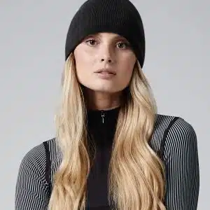 Water-repellent active beanie